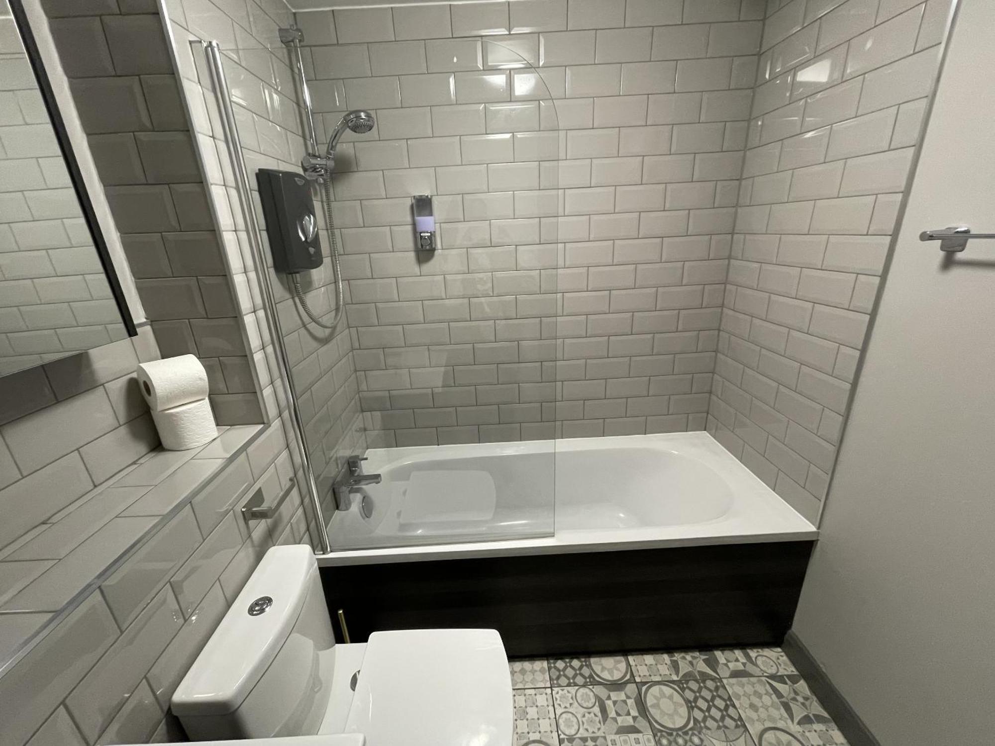 No24 - 2-Bed Boutique Apartment - Hosted By Hutch Lifestyle 레밍톤 외부 사진